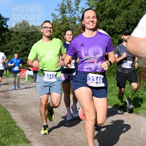 27.09.2026 - 35. Volkslauf durch das schöne Alstertal Dr. Thomas Lammeyer http://msf.ph/oto/10564218 27.09.2026 10:34:41 Laufen 3375, 20, 10, 3997, 3345, 3346 meine-sportfotos.de