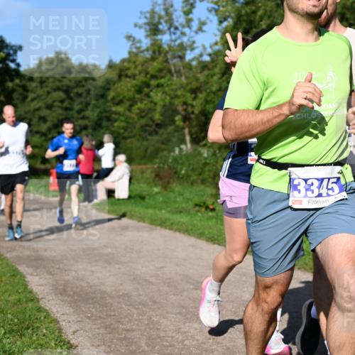 27.09.2026 - 35. Volkslauf durch das schöne Alstertal Dr. Thomas Lammeyer http://msf.ph/oto/10564224 27.09.2026 10:34:42 Laufen 3345 meine-sportfotos.de