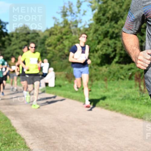 27.09.2026 - 35. Volkslauf durch das schöne Alstertal Dr. Thomas Lammeyer http://msf.ph/oto/10564258 27.09.2026 10:34:47 Laufen 3242 meine-sportfotos.de