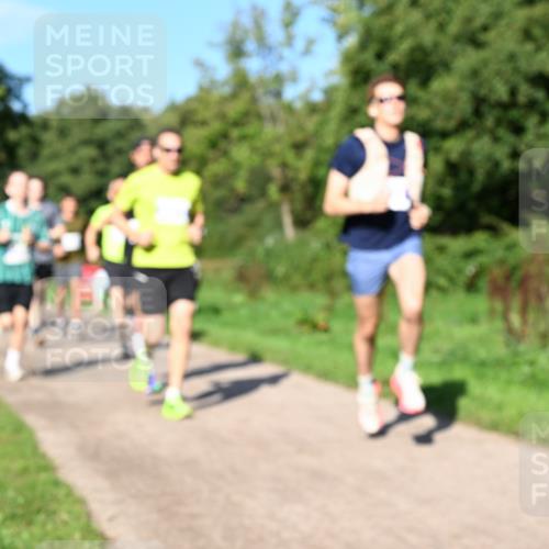 27.09.2026 - 35. Volkslauf durch das schöne Alstertal Dr. Thomas Lammeyer http://msf.ph/oto/10564263 27.09.2026 10:34:48 Laufen  meine-sportfotos.de
