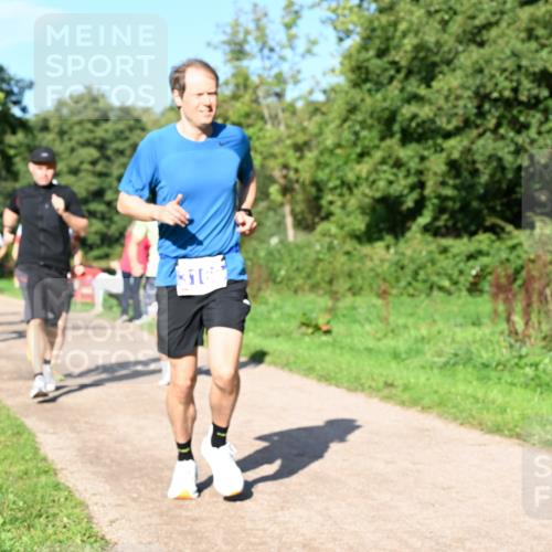 27.09.2026 - 35. Volkslauf durch das schöne Alstertal Dr. Thomas Lammeyer http://msf.ph/oto/10564334 27.09.2026 10:34:59 Laufen 3166 meine-sportfotos.de
