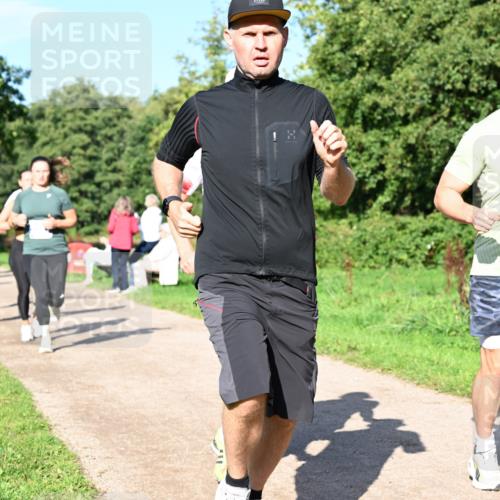 27.09.2026 - 35. Volkslauf durch das schöne Alstertal Dr. Thomas Lammeyer http://msf.ph/oto/10564349 27.09.2026 10:35:01 Laufen 13204 meine-sportfotos.de