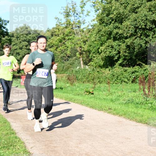 27.09.2026 - 35. Volkslauf durch das schöne Alstertal Dr. Thomas Lammeyer http://msf.ph/oto/10564359 27.09.2026 10:35:02 Laufen 3418, 3247 meine-sportfotos.de