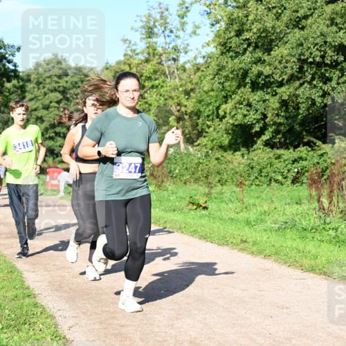 27.09.2026 - 35. Volkslauf durch das schöne Alstertal Dr. Thomas Lammeyer http://msf.ph/oto/10564361 27.09.2026 10:35:03 Laufen 3418, 3247 meine-sportfotos.de