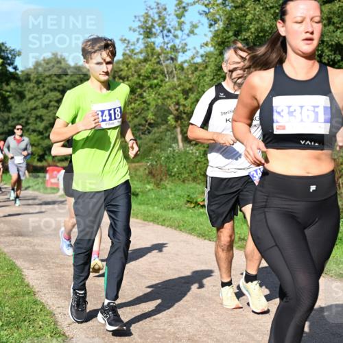 27.09.2026 - 35. Volkslauf durch das schöne Alstertal Dr. Thomas Lammeyer http://msf.ph/oto/10564371 27.09.2026 10:35:04 Laufen 3418, 3361 meine-sportfotos.de