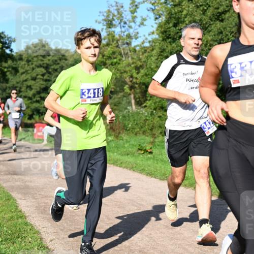 27.09.2026 - 35. Volkslauf durch das schöne Alstertal Dr. Thomas Lammeyer http://msf.ph/oto/10564372 27.09.2026 10:35:04 Laufen 3418, 342, 3361, 2 meine-sportfotos.de