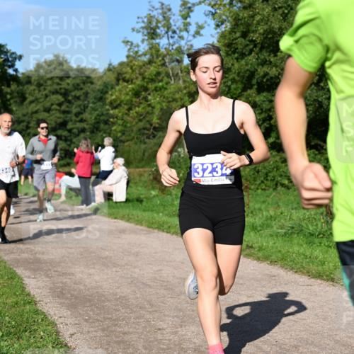 27.09.2026 - 35. Volkslauf durch das schöne Alstertal Dr. Thomas Lammeyer http://msf.ph/oto/10564378 27.09.2026 10:35:05 Laufen 3340, 3234, 3418 meine-sportfotos.de