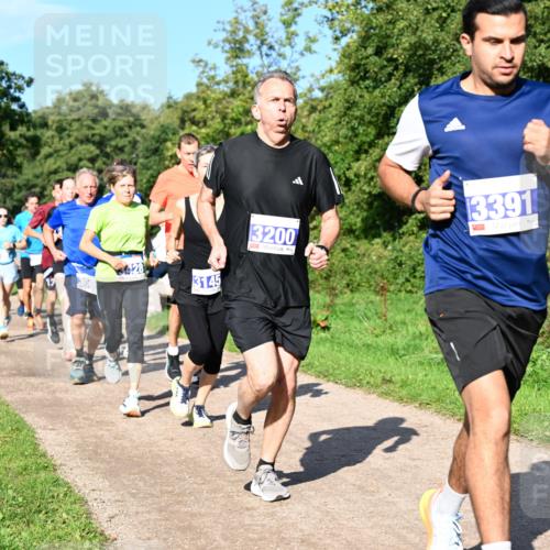 27.09.2026 - 35. Volkslauf durch das schöne Alstertal Dr. Thomas Lammeyer http://msf.ph/oto/10564406 27.09.2026 10:35:10 Laufen 13, 3145, 3200, 3391 meine-sportfotos.de
