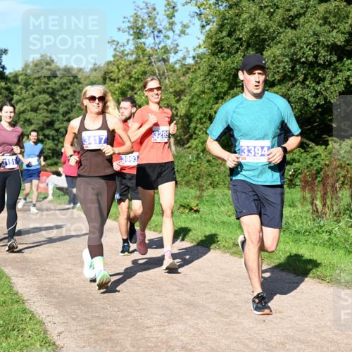 27.09.2026 - 35. Volkslauf durch das schöne Alstertal Dr. Thomas Lammeyer http://msf.ph/oto/10564454 27.09.2026 10:35:19 Laufen 5151, 3417, 3993, 3289, 13394 meine-sportfotos.de