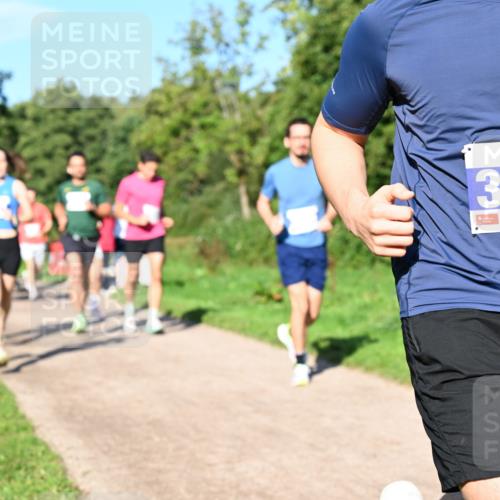27.09.2026 - 35. Volkslauf durch das schöne Alstertal Dr. Thomas Lammeyer http://msf.ph/oto/10564479 27.09.2026 10:35:23 Laufen 39 meine-sportfotos.de