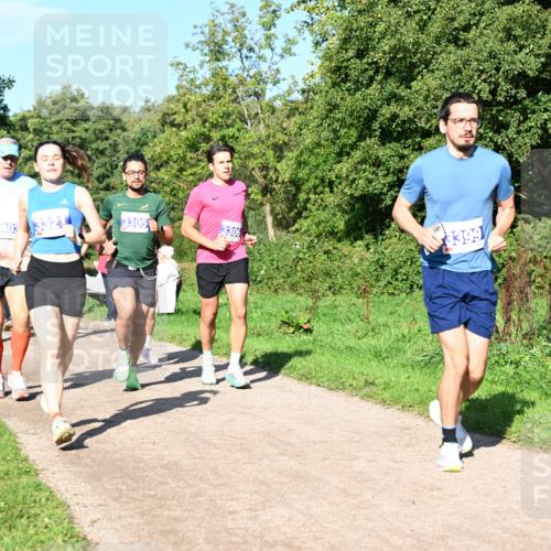 27.09.2026 - 35. Volkslauf durch das schöne Alstertal Dr. Thomas Lammeyer http://msf.ph/oto/10564484 27.09.2026 10:35:24 Laufen 3403, 3321, 3305, 3306, 3399 meine-sportfotos.de