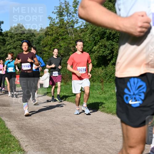 27.09.2026 - 35. Volkslauf durch das schöne Alstertal Dr. Thomas Lammeyer http://msf.ph/oto/10564505 27.09.2026 10:35:27 Laufen 3025, 3221, 3185, 2282, 3403 meine-sportfotos.de