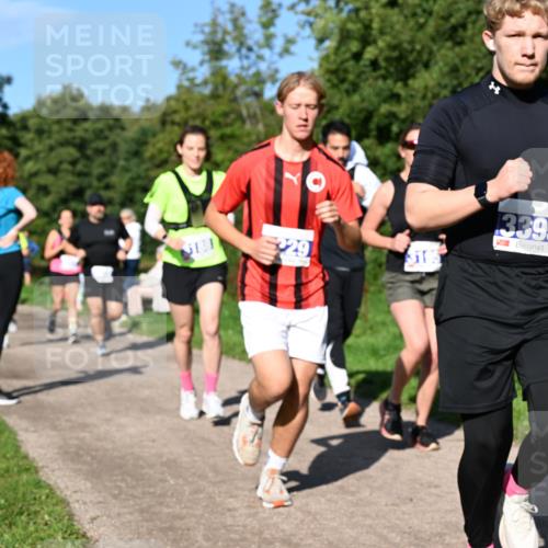 27.09.2026 - 35. Volkslauf durch das schöne Alstertal Dr. Thomas Lammeyer http://msf.ph/oto/10564553 27.09.2026 10:35:34 Laufen 3195, 3395 meine-sportfotos.de