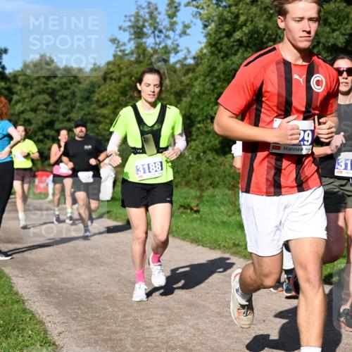 27.09.2026 - 35. Volkslauf durch das schöne Alstertal Dr. Thomas Lammeyer http://msf.ph/oto/10564557 27.09.2026 10:35:34 Laufen 3188, 29, 3195 meine-sportfotos.de