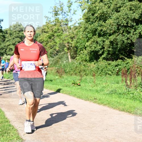 27.09.2026 - 35. Volkslauf durch das schöne Alstertal Dr. Thomas Lammeyer http://msf.ph/oto/10564621 27.09.2026 10:35:44 Laufen 3250 meine-sportfotos.de