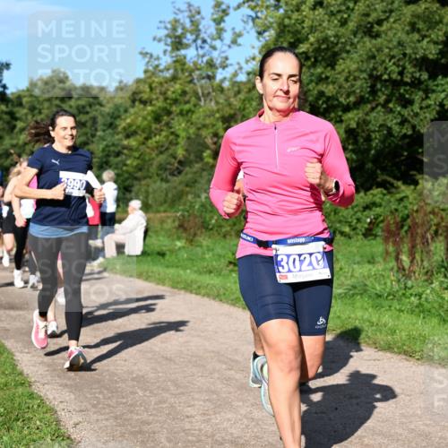 27.09.2026 - 35. Volkslauf durch das schöne Alstertal Dr. Thomas Lammeyer http://msf.ph/oto/10564637 27.09.2026 10:35:46 Laufen 2990, 3020 meine-sportfotos.de