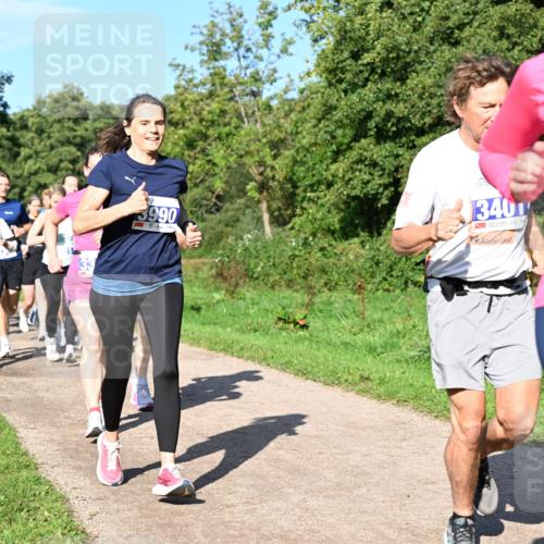 27.09.2026 - 35. Volkslauf durch das schöne Alstertal Dr. Thomas Lammeyer http://msf.ph/oto/10564641 27.09.2026 10:35:46 Laufen 3214, 3990, 340, 302 meine-sportfotos.de