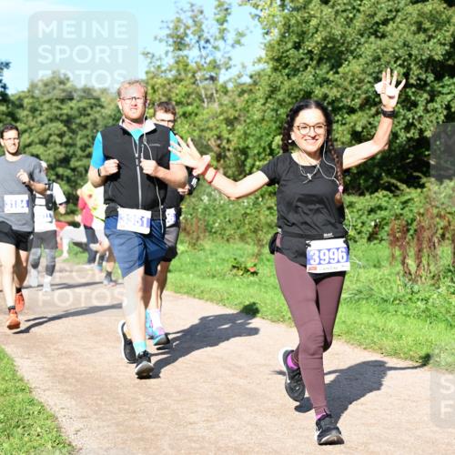27.09.2026 - 35. Volkslauf durch das schöne Alstertal Dr. Thomas Lammeyer http://msf.ph/oto/10564720 27.09.2026 10:35:58 Laufen 3184, 3351, 3996 meine-sportfotos.de