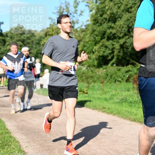 27.09.2026 - 35. Volkslauf durch das schöne Alstertal Dr. Thomas Lammeyer http://msf.ph/oto/10564732 27.09.2026 10:36:00 Laufen 3351 meine-sportfotos.de