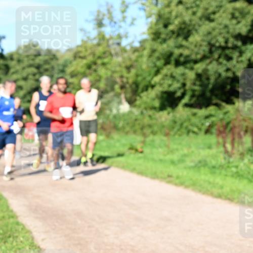 27.09.2026 - 35. Volkslauf durch das schöne Alstertal Dr. Thomas Lammeyer http://msf.ph/oto/10564769 27.09.2026 10:36:05 Laufen  meine-sportfotos.de