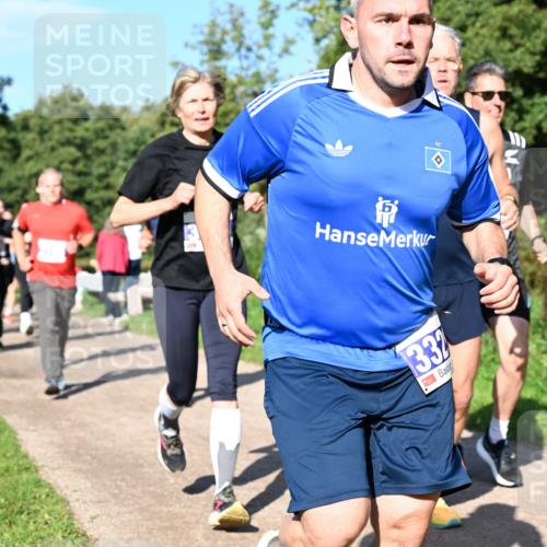 27.09.2026 - 35. Volkslauf durch das schöne Alstertal Dr. Thomas Lammeyer http://msf.ph/oto/10564790 27.09.2026 10:36:08 Laufen 300, 1332 meine-sportfotos.de