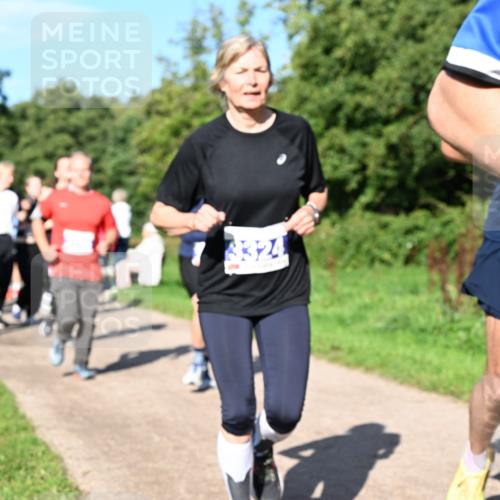 27.09.2026 - 35. Volkslauf durch das schöne Alstertal Dr. Thomas Lammeyer http://msf.ph/oto/10564794 27.09.2026 10:36:09 Laufen 3324, 3 meine-sportfotos.de