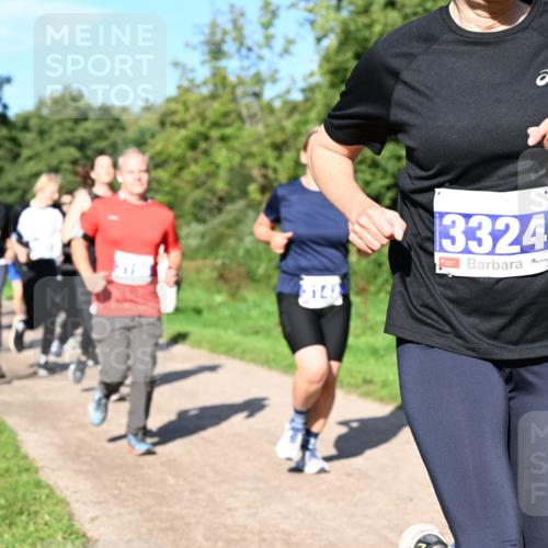 27.09.2026 - 35. Volkslauf durch das schöne Alstertal Dr. Thomas Lammeyer http://msf.ph/oto/10564799 27.09.2026 10:36:10 Laufen 814, 3324 meine-sportfotos.de