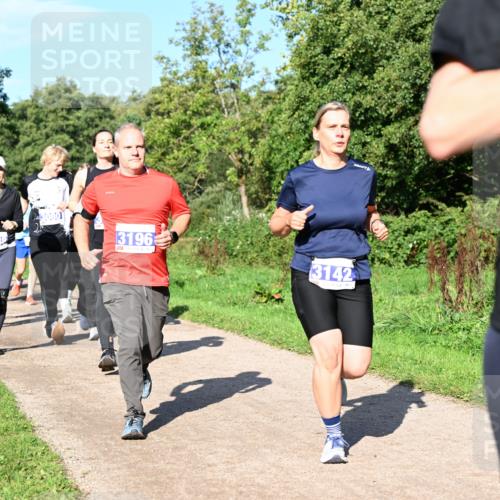 27.09.2026 - 35. Volkslauf durch das schöne Alstertal Dr. Thomas Lammeyer http://msf.ph/oto/10564801 27.09.2026 10:36:10 Laufen 139, 3080, 3196, 3142 meine-sportfotos.de