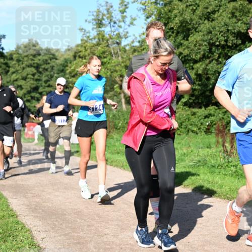 27.09.2026 - 35. Volkslauf durch das schöne Alstertal Dr. Thomas Lammeyer http://msf.ph/oto/10564840 27.09.2026 10:36:16 Laufen 3117, 3078 meine-sportfotos.de