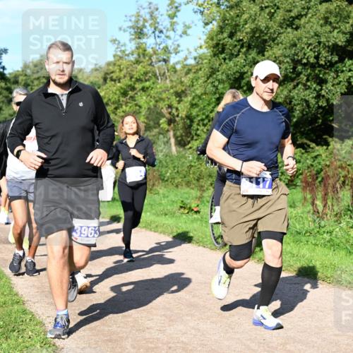 27.09.2026 - 35. Volkslauf durch das schöne Alstertal Dr. Thomas Lammeyer http://msf.ph/oto/10564854 27.09.2026 10:36:18 Laufen 3963 meine-sportfotos.de