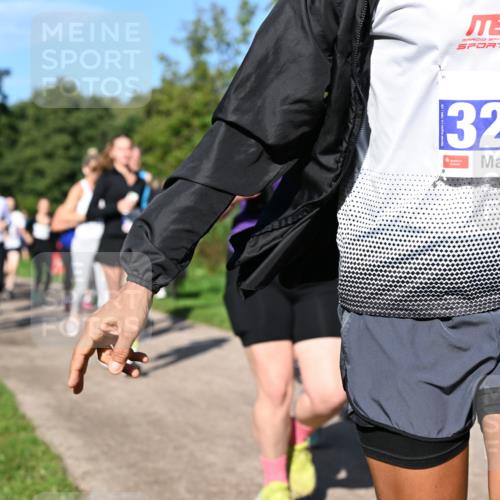 27.09.2026 - 35. Volkslauf durch das schöne Alstertal Dr. Thomas Lammeyer http://msf.ph/oto/10564873 27.09.2026 10:36:21 Laufen 3275 meine-sportfotos.de