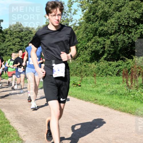 27.09.2026 - 35. Volkslauf durch das schöne Alstertal Dr. Thomas Lammeyer http://msf.ph/oto/10564941 27.09.2026 10:36:31 Laufen 2301, 318 meine-sportfotos.de