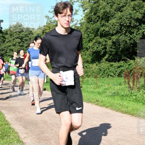 27.09.2026 - 35. Volkslauf durch das schöne Alstertal Dr. Thomas Lammeyer http://msf.ph/oto/10564942 27.09.2026 10:36:31 Laufen 3301, 313 meine-sportfotos.de