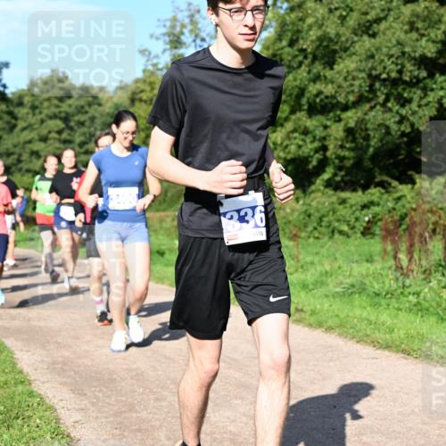 27.09.2026 - 35. Volkslauf durch das schöne Alstertal Dr. Thomas Lammeyer http://msf.ph/oto/10564943 27.09.2026 10:36:31 Laufen  meine-sportfotos.de