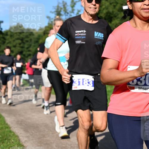 27.09.2026 - 35. Volkslauf durch das schöne Alstertal Dr. Thomas Lammeyer http://msf.ph/oto/10564974 27.09.2026 10:36:36 Laufen 3183, 530182 meine-sportfotos.de