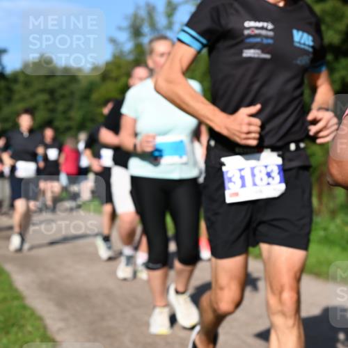 27.09.2026 - 35. Volkslauf durch das schöne Alstertal Dr. Thomas Lammeyer http://msf.ph/oto/10564976 27.09.2026 10:36:36 Laufen 3183 meine-sportfotos.de