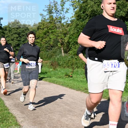 27.09.2026 - 35. Volkslauf durch das schöne Alstertal Dr. Thomas Lammeyer http://msf.ph/oto/10564985 27.09.2026 10:36:37 Laufen 3271, 3240, 3370 meine-sportfotos.de