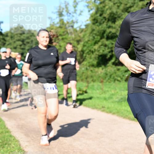 27.09.2026 - 35. Volkslauf durch das schöne Alstertal Dr. Thomas Lammeyer http://msf.ph/oto/10564998 27.09.2026 10:36:39 Laufen 3240 meine-sportfotos.de