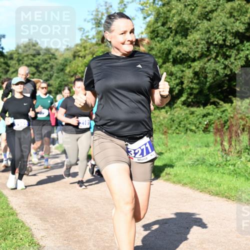 27.09.2026 - 35. Volkslauf durch das schöne Alstertal Dr. Thomas Lammeyer http://msf.ph/oto/10565003 27.09.2026 10:36:40 Laufen 3101, 3271 meine-sportfotos.de