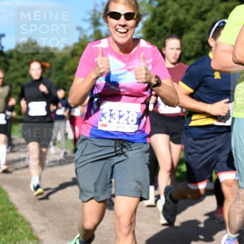 27.09.2026 - 35. Volkslauf durch das schöne Alstertal Dr. Thomas Lammeyer http://msf.ph/oto/10565035 27.09.2026 10:36:45 Laufen 3328 meine-sportfotos.de