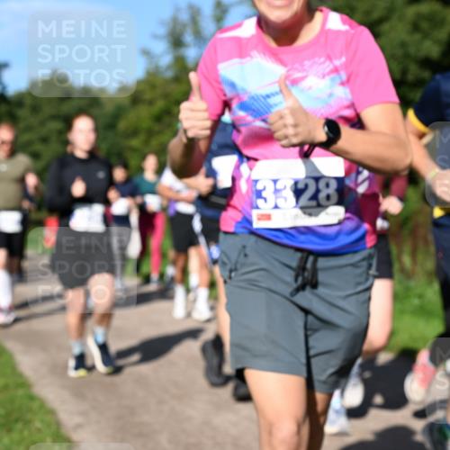 27.09.2026 - 35. Volkslauf durch das schöne Alstertal Dr. Thomas Lammeyer http://msf.ph/oto/10565037 27.09.2026 10:36:45 Laufen 3328, 399 meine-sportfotos.de