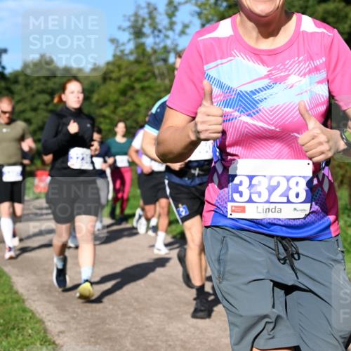 27.09.2026 - 35. Volkslauf durch das schöne Alstertal Dr. Thomas Lammeyer http://msf.ph/oto/10565038 27.09.2026 10:36:45 Laufen 3328, 39 meine-sportfotos.de