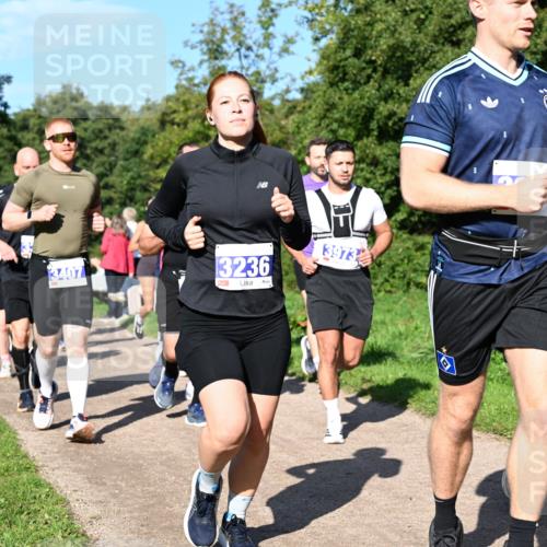 27.09.2026 - 35. Volkslauf durch das schöne Alstertal Dr. Thomas Lammeyer http://msf.ph/oto/10565044 27.09.2026 10:36:46 Laufen 3407, 3236, 3973, 13405 meine-sportfotos.de