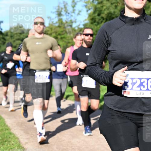 27.09.2026 - 35. Volkslauf durch das schöne Alstertal Dr. Thomas Lammeyer http://msf.ph/oto/10565051 27.09.2026 10:36:47 Laufen 3236, 18 meine-sportfotos.de