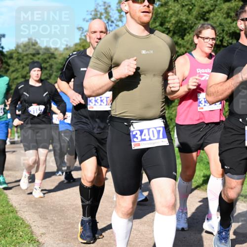 27.09.2026 - 35. Volkslauf durch das schöne Alstertal Dr. Thomas Lammeyer http://msf.ph/oto/10565058 27.09.2026 10:36:48 Laufen 1333, 3407, 3408 meine-sportfotos.de