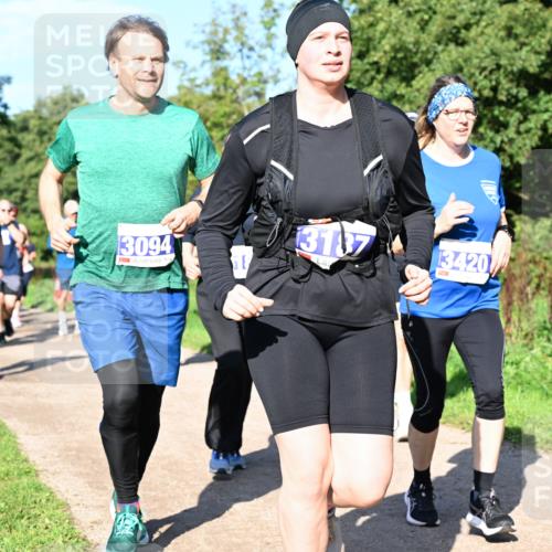 27.09.2026 - 35. Volkslauf durch das schöne Alstertal Dr. Thomas Lammeyer http://msf.ph/oto/10565071 27.09.2026 10:36:50 Laufen 3137, 3420, 3094 meine-sportfotos.de