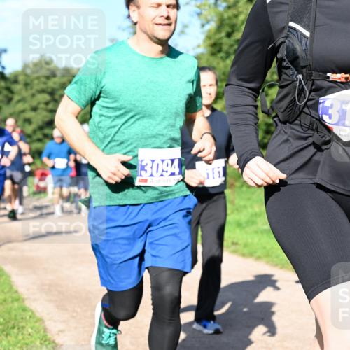 27.09.2026 - 35. Volkslauf durch das schöne Alstertal Dr. Thomas Lammeyer http://msf.ph/oto/10565074 27.09.2026 10:36:50 Laufen 3094, 181, 3187, 420 meine-sportfotos.de
