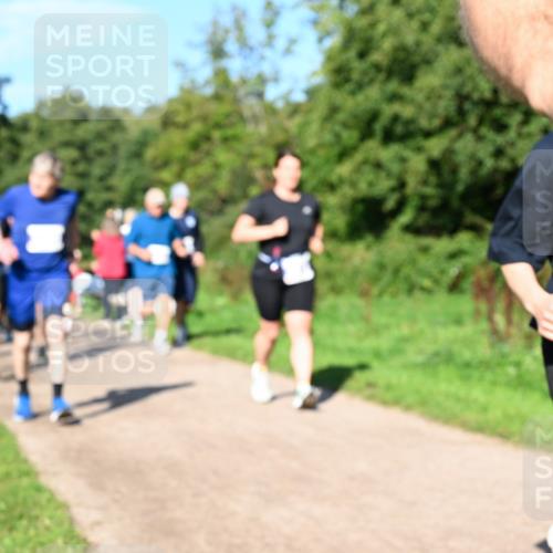 27.09.2026 - 35. Volkslauf durch das schöne Alstertal Dr. Thomas Lammeyer http://msf.ph/oto/10565081 27.09.2026 10:36:51 Laufen  meine-sportfotos.de