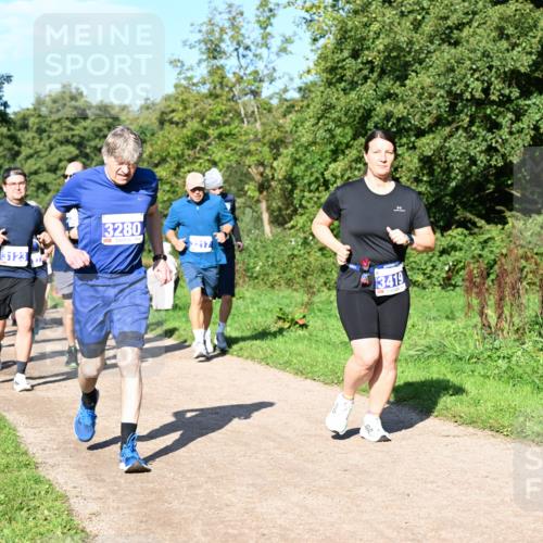 27.09.2026 - 35. Volkslauf durch das schöne Alstertal Dr. Thomas Lammeyer http://msf.ph/oto/10565087 27.09.2026 10:36:52 Laufen 3123, 13280, 3217, 3419 meine-sportfotos.de