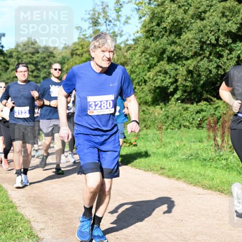 27.09.2026 - 35. Volkslauf durch das schöne Alstertal Dr. Thomas Lammeyer http://msf.ph/oto/10565095 27.09.2026 10:36:53 Laufen 31234, 3280, 3419 meine-sportfotos.de